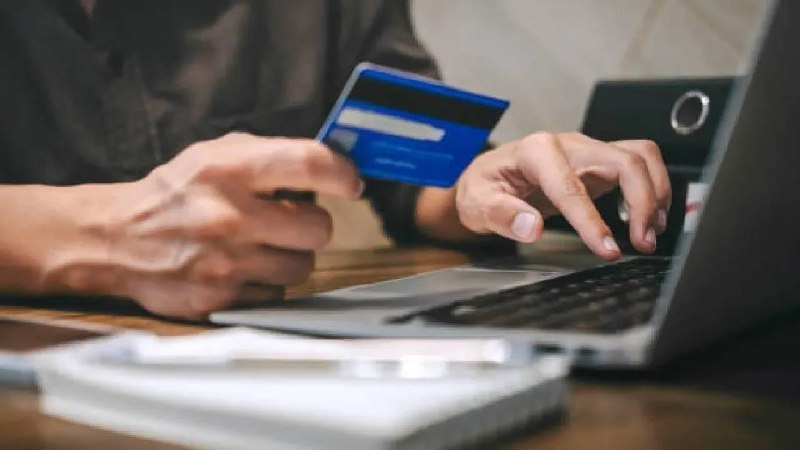 Как обманывают на Avito и других площадках: предупреждение МВД России