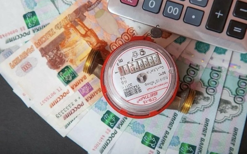 Летом счета за горячую воду могут снизиться из-за отключений